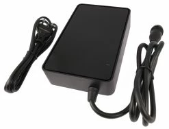 Derby Cycle - Chargeur 3A Pour Batteries Impulse EVO & Xion