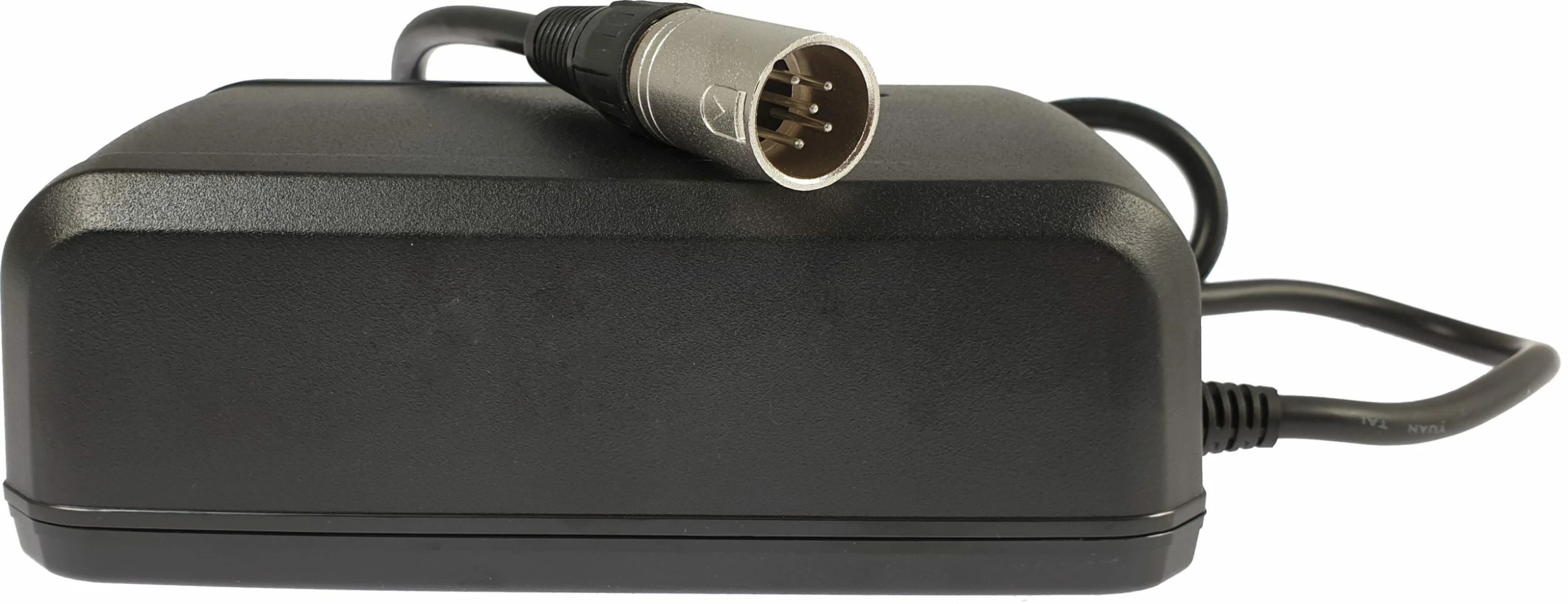 Giant - Chargeur Rapide Fast Charger 4A | 3 Ou 5 Pin 5 Giant - Chargeur Rapide Fast Charger 4A | 3 Ou 5 Pin – Image 3