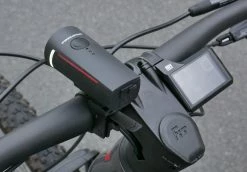 Trelock - Set D'éclairages Avant/arrière LS 300 I-GO Vector & LS 740 I-GO -Promos Vélo Électrique Magasin trelock set eclairage ls 300 i go vector ls 740 vector 3 3840x2160