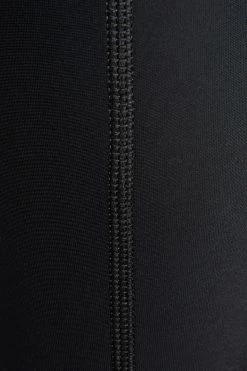 Vaude - Jambières Vélo Leg Warmer II -Promos Vélo Électrique Magasin vaude jambiere leg warmer logo 3840x2160